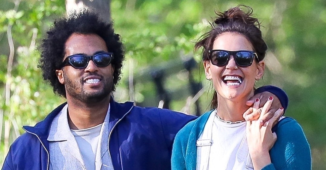 All the Pics of Katie Holmes’ PDA With New Boyfriend Bobby Wooten III